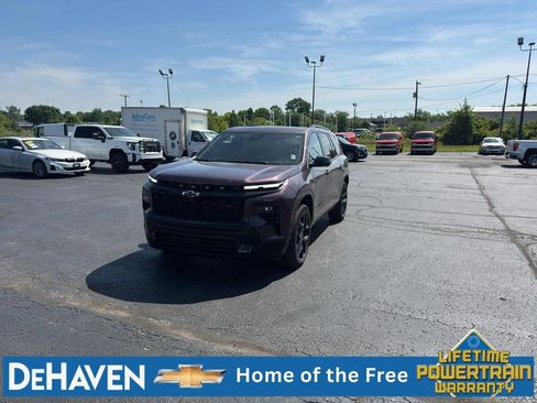 Used 2024 Chevrolet Traverse RS w/ LPO, Floor Liner Package AWD/4WD image 1