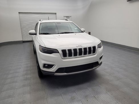 Used 2019 Jeep Cherokee Limited FWD image 14