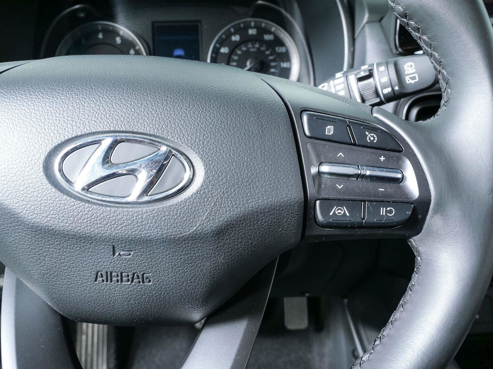 Used 2023 Hyundai Kona SEL w/ Convenience Package FWD image 12