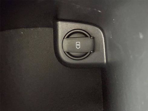 Used 2021 Kia Telluride EX w/ EX Premium Package FWD image 36