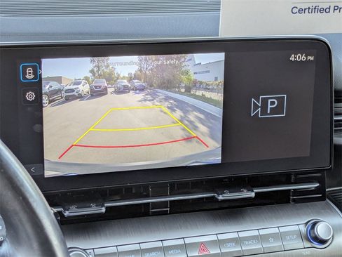 Certified 2024 Hyundai Kona SEL image 26