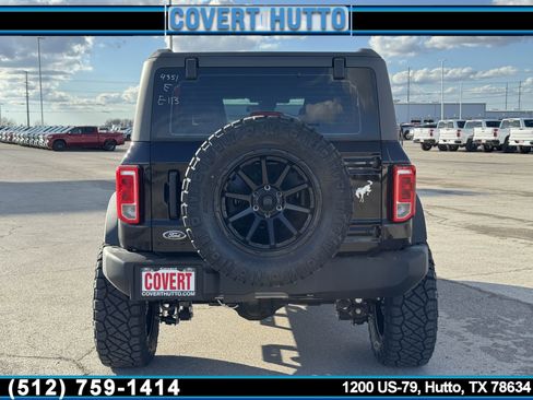 New 2025 Ford Bronco 4-Door image 7