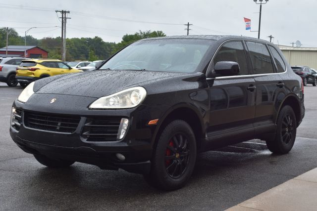 Used 2010 Porsche Cayenne AWD/4WD image 16
