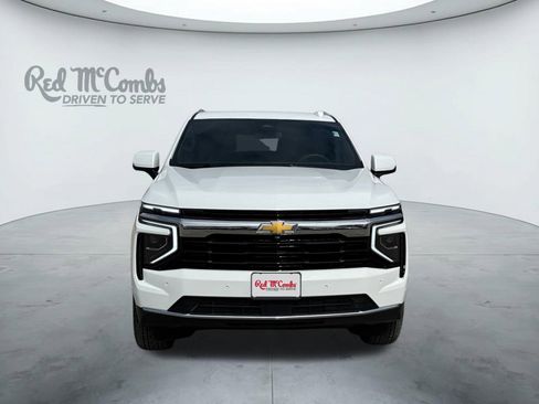 Used 2025 Chevrolet Suburban LS image 8