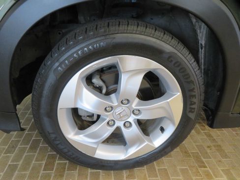 Used 2016 Honda HR-V EX image 7