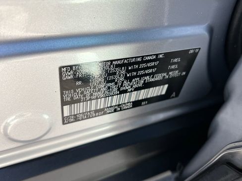 Used 2019 Toyota RAV4 XLE w/ Convenience Package AWD/4WD image 28