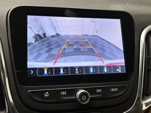 Used 2020 Chevrolet Equinox Premier image 5