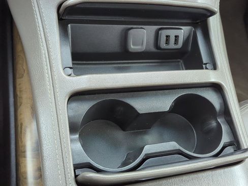 Used 2018 GMC Yukon XL Denali w/ Open Road Package image 25