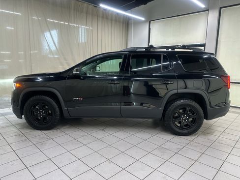 Used 2023 GMC Acadia AT4 w/ Technology Package AWD/4WD image 11