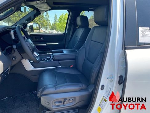 New 2026 Toyota Sequoia Platinum AWD/4WD image 32