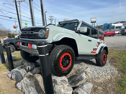 Used 2024 Ford Bronco Raptor image 20