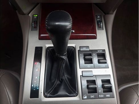 Used 2011 Lexus GX 460 Premium AWD/4WD image 18