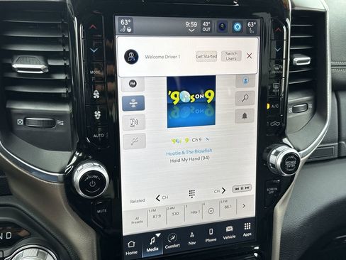 Used 2024 RAM 2500 Laramie w/ Protection Group image 16