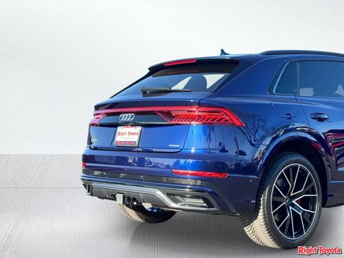 Used 2021 Audi Q8 Premium Plus w/ Premium Plus Package AWD/4WD image 11