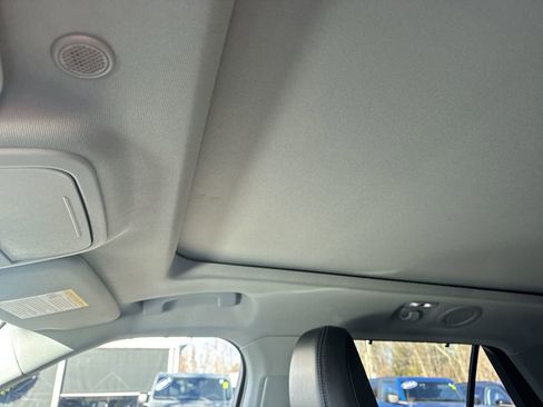 Used 2022 Ford Explorer Limited w/ Equipment Group 301A image 22