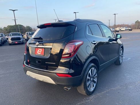 Used 2021 Buick Encore Preferred image 8