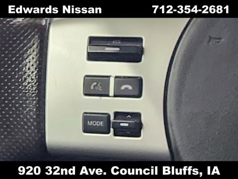 Used 2017 Nissan Frontier PRO-4X image 16