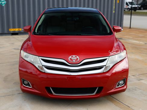 Used 2015 Toyota Venza XLE image 24