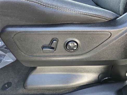 Used 2019 RAM 1500 Big Horn image 12