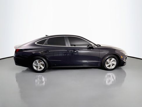 Used 2023 Hyundai Sonata SE w/ Cargo Package FWD image 11