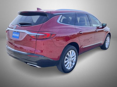 Certified 2021 Buick Enclave Premium w/ Sun and Sites Package AWD/4WD image 5
