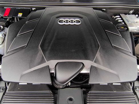 Used 2022 Audi Q7 3.0T Prestige w/ Prestige Package AWD/4WD image 15