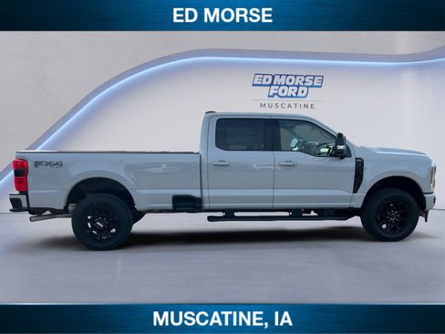 New 2026 Ford F250 Lariat w/ Black Appearance Package image 6