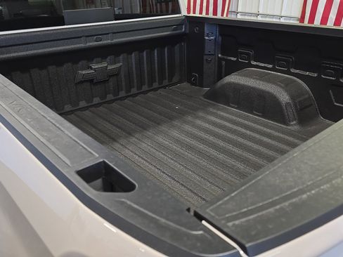 New 2026 Chevrolet Silverado 1500 RST w/ True North Edition Plus AWD/4WD image 9
