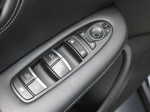 Used 2024 INFINITI QX55 Luxe w/ Cargo Package image 19