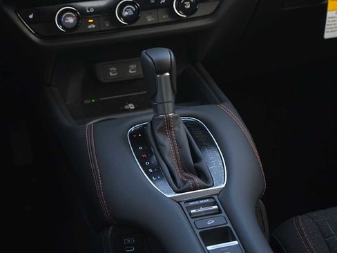 New 2026 Honda HR-V Sport image 17