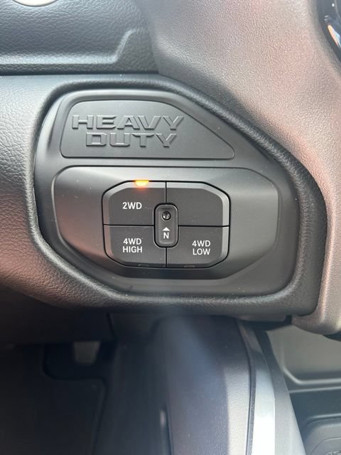 New 2026 RAM 2500 Laramie AWD/4WD image 23
