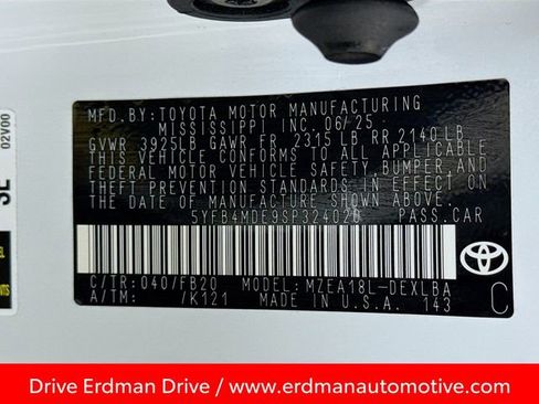 Certified 2025 Toyota Corolla LE image 32