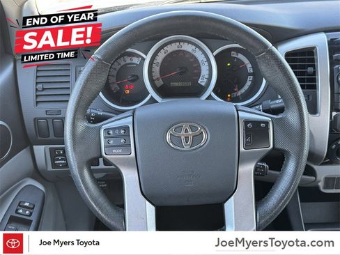Used 2012 Toyota Tacoma PreRunner image 11