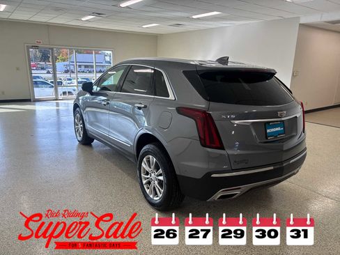 Used 2020 Cadillac XT5 Premium Luxury image 7