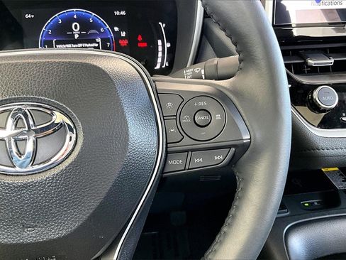 Certified 2025 Toyota Corolla XSE image 12