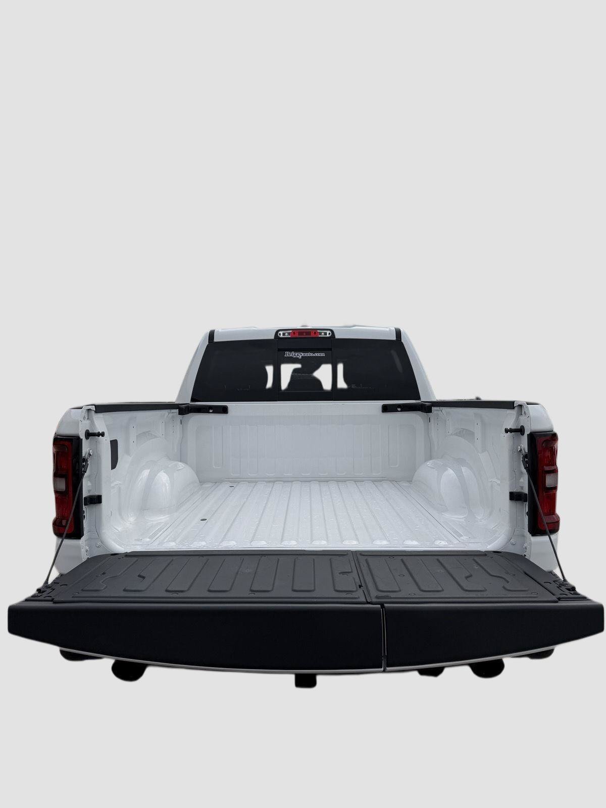 Used 2025 RAM 1500 Big Horn AWD/4WD image 5