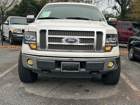Used 2010 Ford F150 Lariat image 2