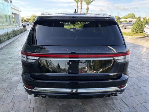 Used 2024 Lincoln Aviator Black Label AWD/4WD image 3