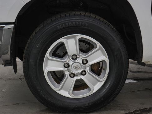 Used 2019 Toyota Tundra SR5 image 29