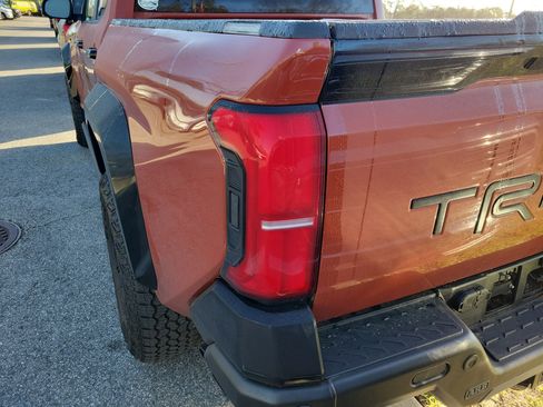 Used 2024 Toyota Tacoma TRD Pro image 19