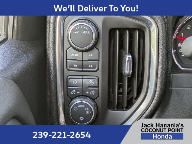 Used 2021 Chevrolet Silverado 1500 RST w/ Z71 Off-Road Package AWD/4WD image 26