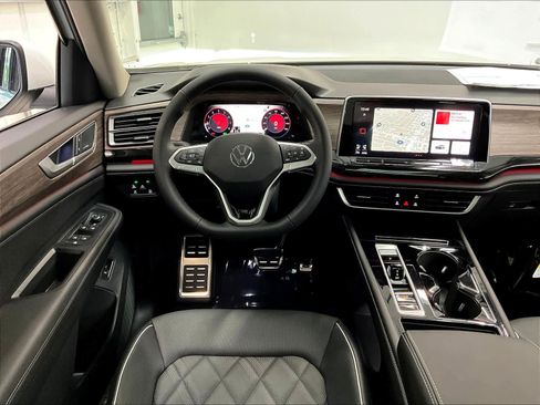 New 2026 Volkswagen Atlas SEL Premium R-Line image 15