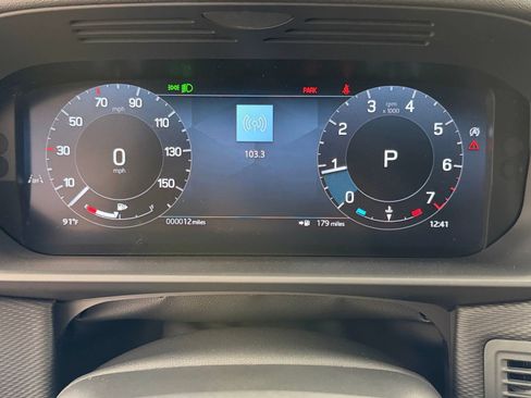 New 2026 Land Rover Discovery Dynamic SE AWD/4WD image 18