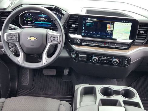 Used 2026 Chevrolet Silverado 1500 LT RWD image 27