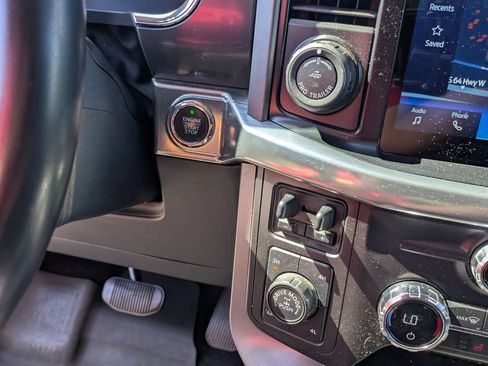 Used 2021 Ford F150 Lariat AWD/4WD image 26