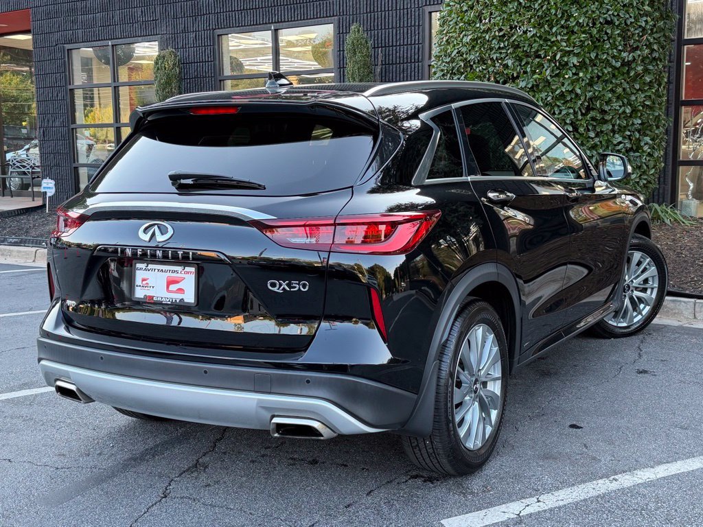Used 2023 INFINITI QX50 Luxe AWD/4WD image 12