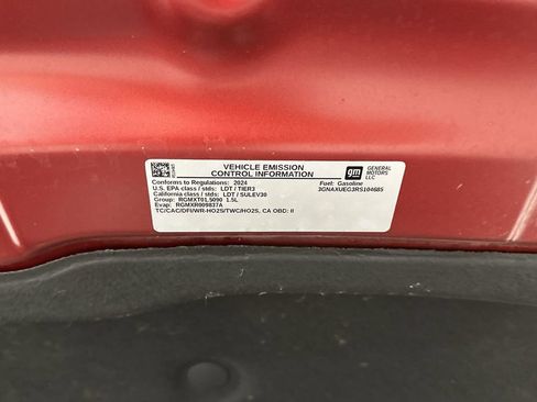 Used 2024 Chevrolet Equinox LT AWD/4WD image 17