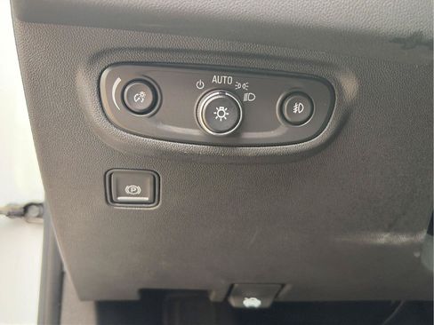 Certified 2023 GMC Terrain SLT AWD/4WD image 25