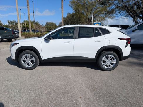 New 2026 Chevrolet Trax LS image 5