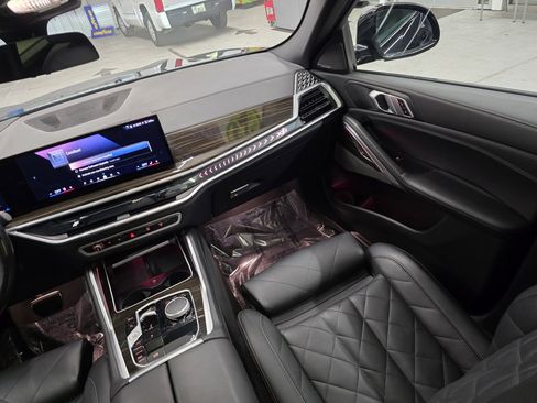 Used 2025 BMW X6 xDrive40i image 39